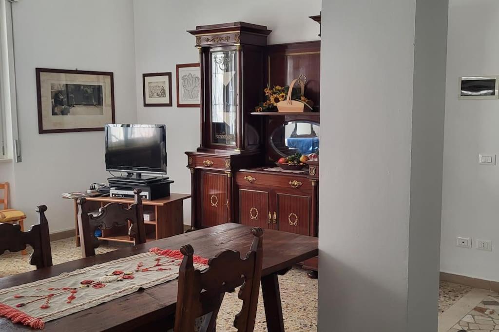 La Casa Di Lucia: Grande Appartamento Con Balcone Brescia Exterior foto